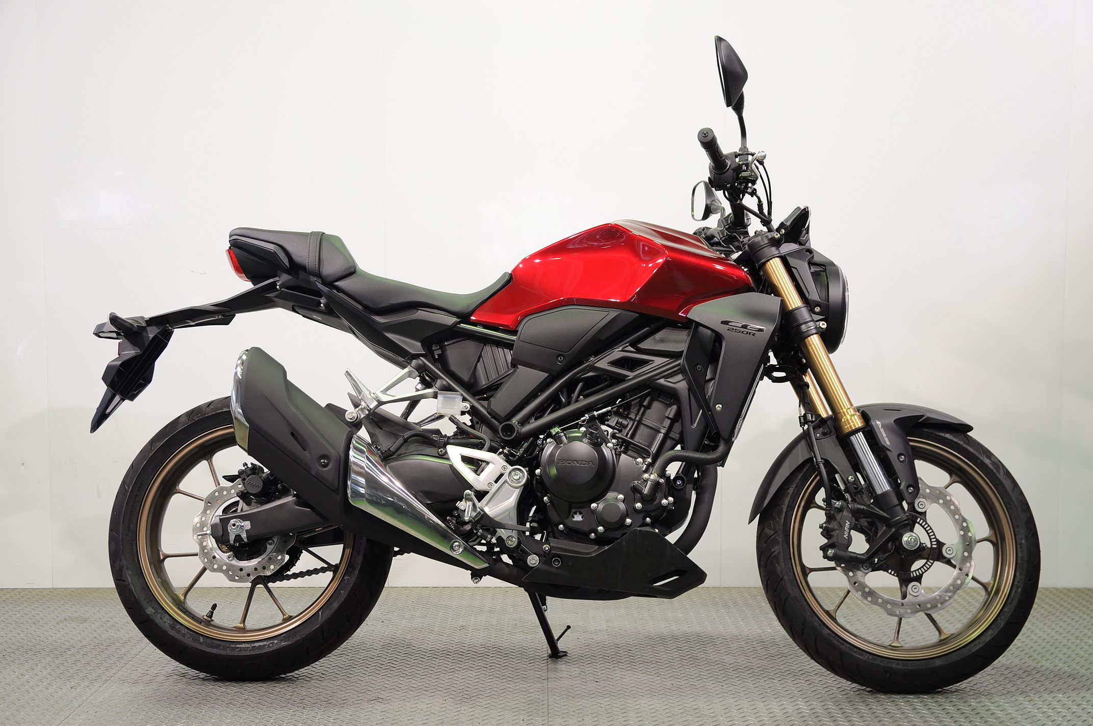 Cb250r ホンダドリーム新横浜 横浜戸塚 新車 中古のバイク販売 修理ならhonda Dream 新横浜 横浜戸塚